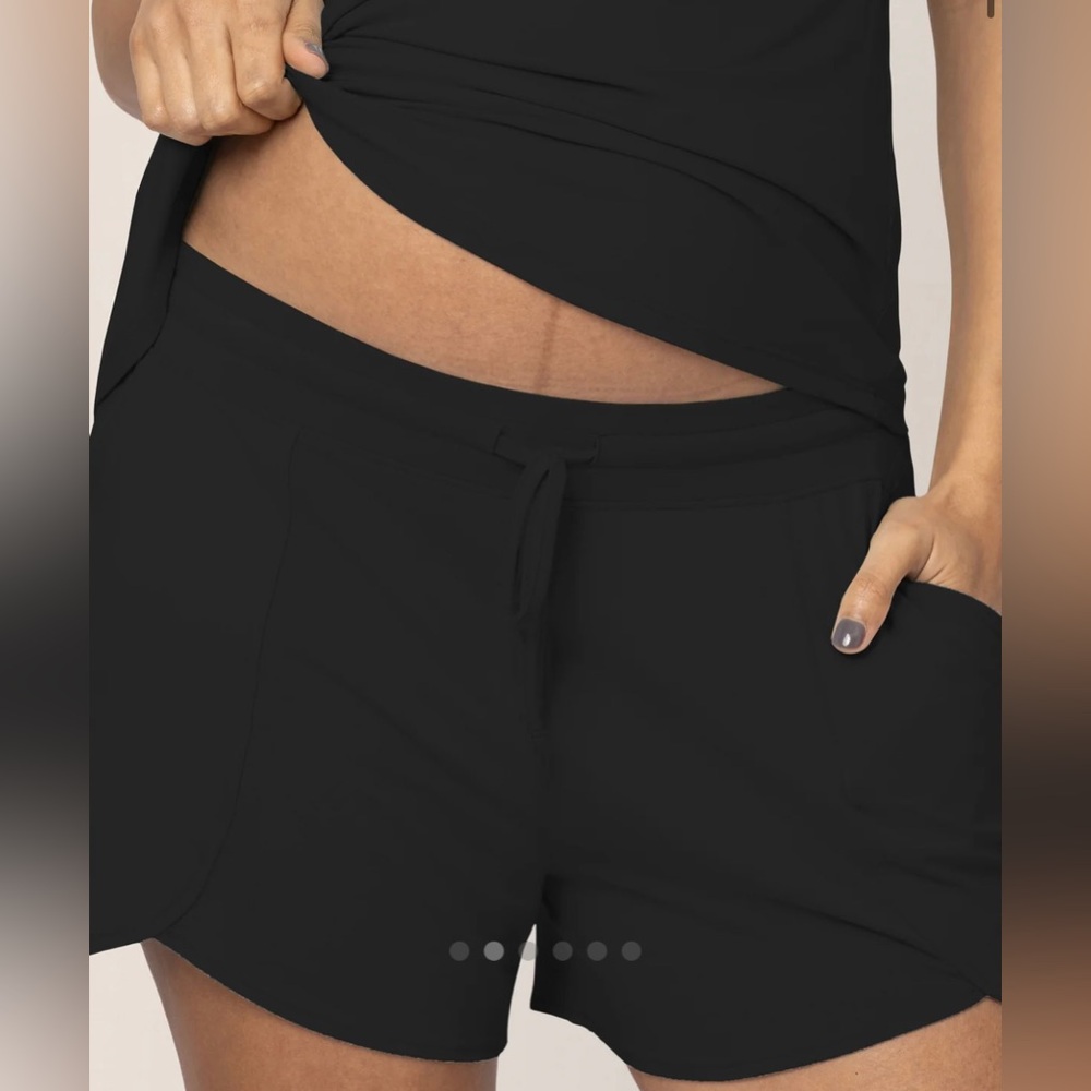 Kindred Bravely Bamboo Maternity and Postpartum Lounge Shorts and Tank - Picture 3 of 4